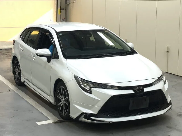 Toyota Corolla Touring ZRE212W 2022